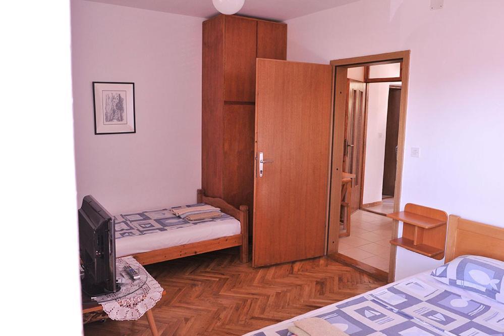 Vila Mila Petrovac na moru Exterior foto