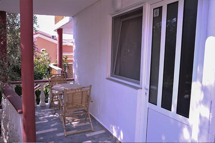 Vila Mila Petrovac na moru Exterior foto