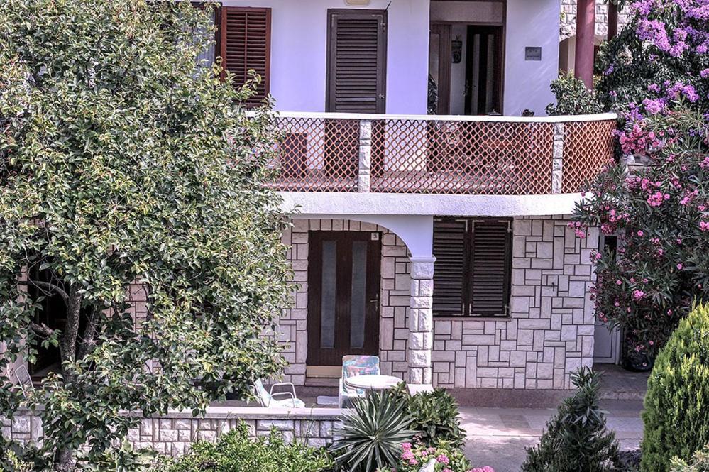 Vila Mila Petrovac na moru Exterior foto